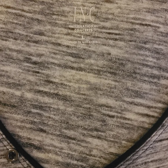 INC International Concepts V-Neck Shirt | Silver | Large - Picture 4 of 9